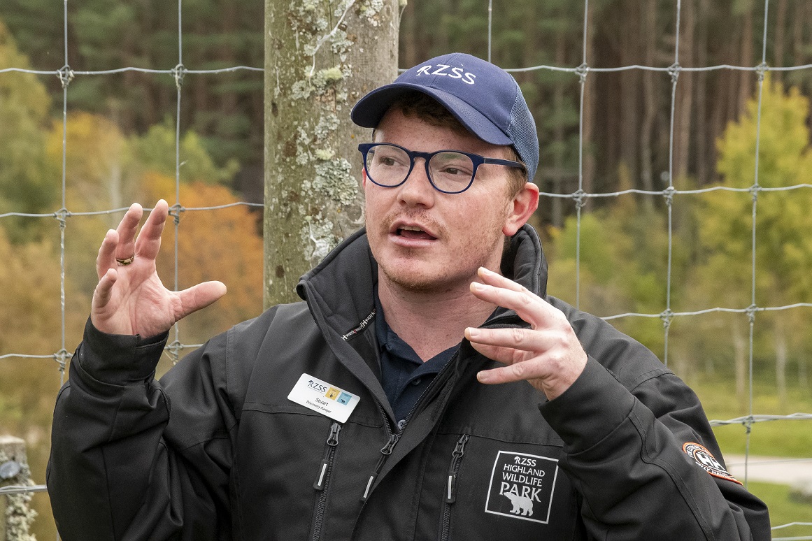 HWP ranger Stuart giving a talk in front of male polar bear enclosure IMAGE: Jess Wise 2024