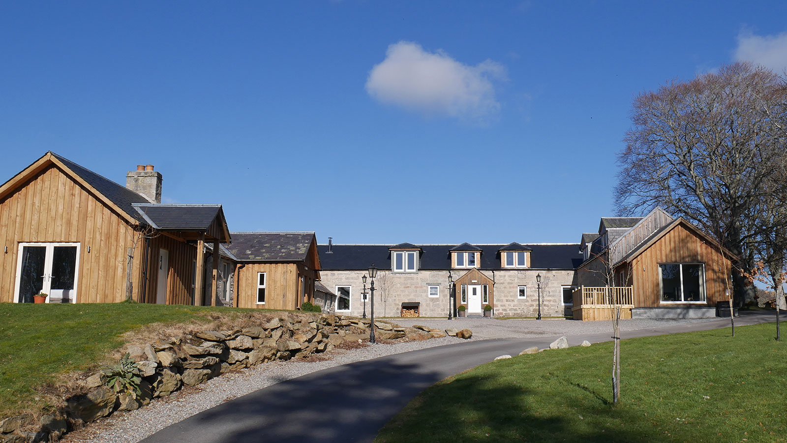 the hollies highland lodges with sunshine